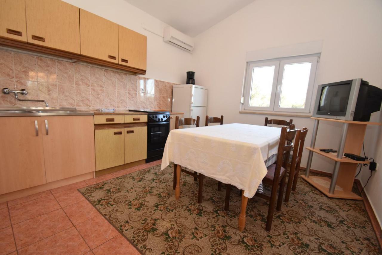 Apartments Ivan Starigrad Paklenica Zewnętrze zdjęcie